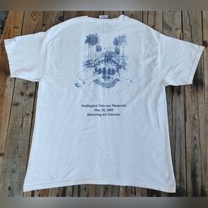 Vintage Wellington Veterans Memorial Garden t-shirt  men's size Large